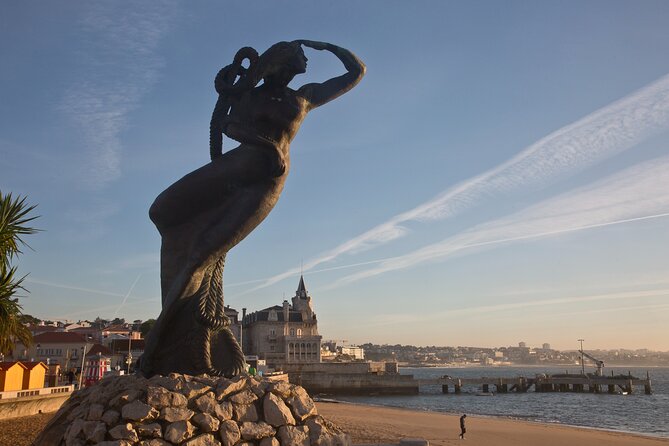 Cascais: Glamour and Decay by The Lisbon Coastline - Private Tour - Start at Estação de Cascais, then read the coast toward Estoril