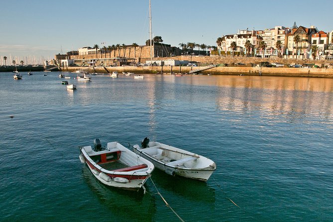 Cascais: Glamour and Decay by The Lisbon Coastline - Private Tour - Centro Histórico de Cascais and the citadel feel like the town’s roots