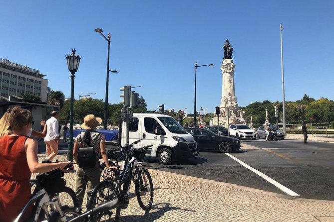 Central Lisbon E-Bike Tour - Stop 3: Chiado and Carmo, old streets with modern shopping