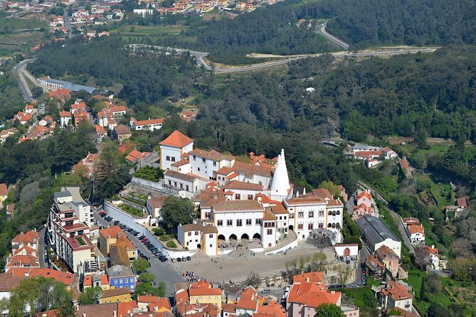 Charming Sintra on Private Guided Tour with History (All Day) - Azenhas do Mar: The Ocean Pool Break You Did Not Know You Needed
