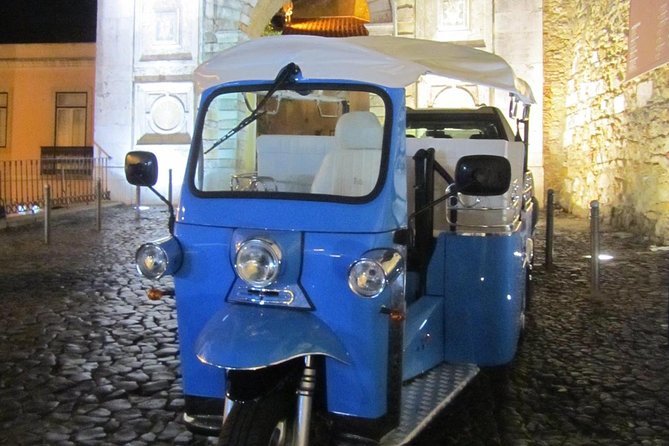 City of Neighborhoods Tour 1H 30M Private Tour by Tuk Tuk - National Pantheon, Feira da Ladra, And Praça do Comércio Sense-Check