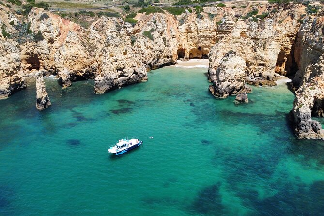 Coast Cruise Trip to Ponta da Piedade from Lagos - The 2.5-hour route: caves, cliffs, Praia Dona Ana, and Praia do Camilo