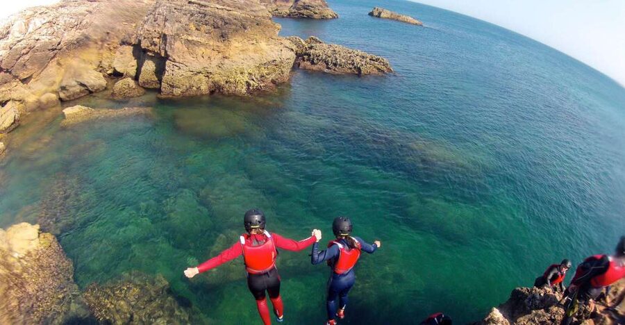 Coasteering Algarve: Cliff Jump, Swim & Climb in Sagres - Your safety kit: wetsuit, buoyancy aid, helmet, and jump shoes