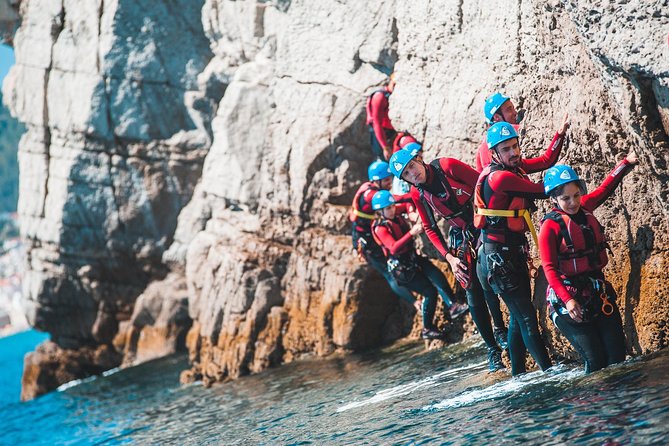 Coasteering in the Arrabida Natural Park (Lisbon region) - Equipment, Shoes, and the Phone Problem