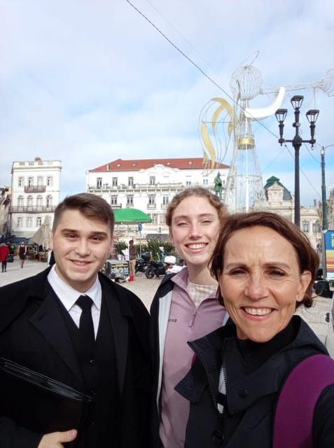 Coimbra: Guided tour with a local student - Sé Velha: when the old cathedral zone makes the timeline click