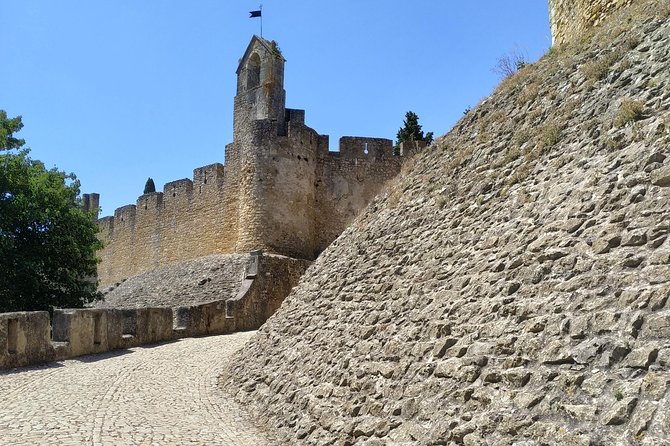 Convent of Christ Tour "Portugal in the Map" - Visit Tomar with a local guide! - Meeting at Cafetaria do Castelo, then a quick castle-wall warm-up