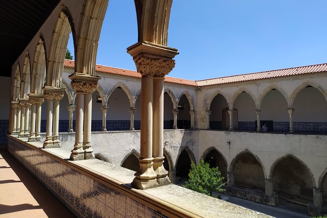 Convent of Christ Tour "Portugal in the Map" - Visit Tomar with a local guide! - Photo time and small-group Q&A: how you get better memories