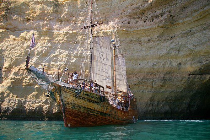 Cruise 3, Benagil - Afternoon - Caves 14:30H - 17:00H - Who This Trip Suits Best in the Algarve