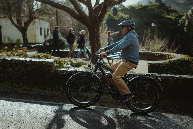 Cycle Sintra’s Wonders – EBike Tour - Fonte da Sabuga, refill your bottle with mountain water