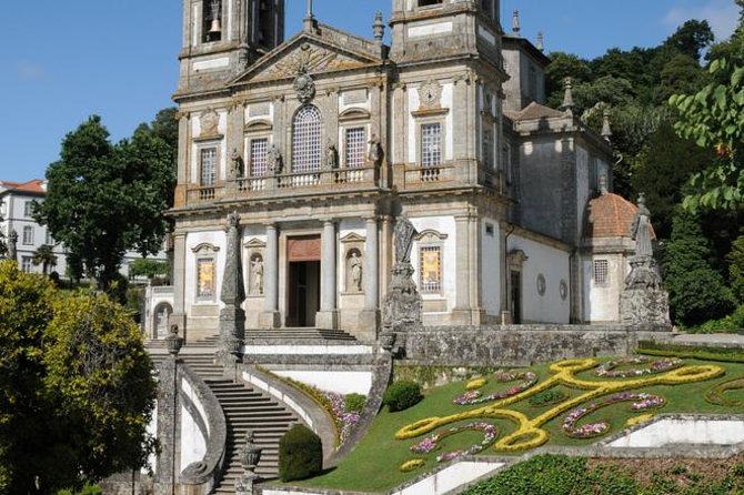 Day Trip Braga and Guimarães from Porto - Porto to Minho in one 9-hour loop