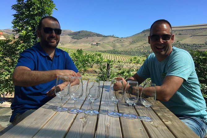 Day Trip Through the Enchanting Douro Valley #DuckSideOfPorto - The Douro River stop: coffee, farmer’s Port, and local rhythm