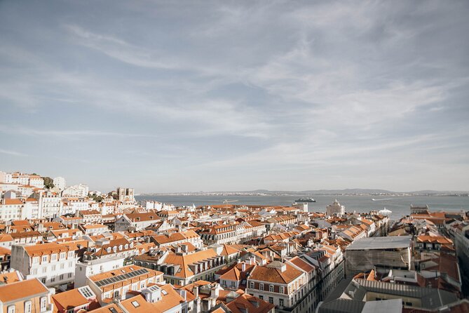 Devour Lisbon Bairro Alto Evening Food & Wine Tour - Faz Frio: a friendly opener that gets your appetite moving