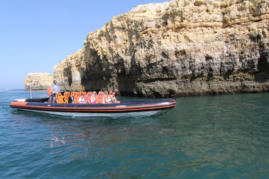 Dolphin Safari and Cave Tour in Vilamoura - Crew and guiding: what makes the trip feel smooth