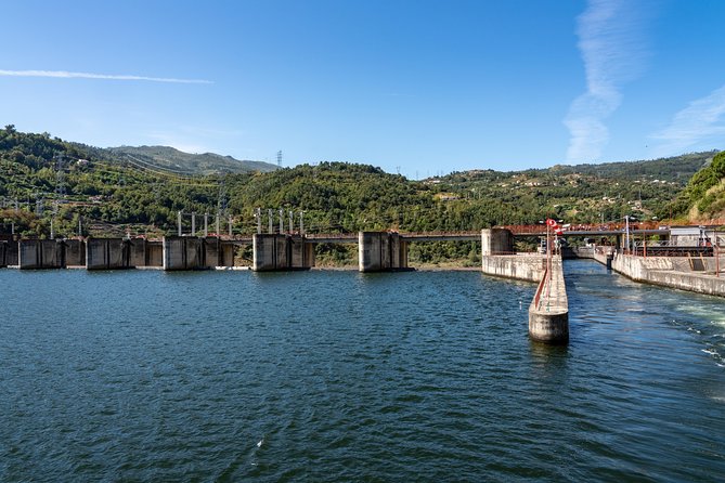 Douro Valley Cruise Porto to Pinhão: Breakfast, Lunch and Tasting - Key things I’d highlight before you go