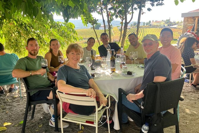 Douro Valley for Wine Lovers with Visit to 4 Wineries and Lunch - How much alcohol you should plan for
