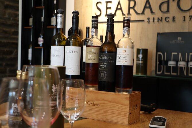 Douro Valley in a Tesla - Lunch, snacks, water, and tastings: how the day actually feeds you
