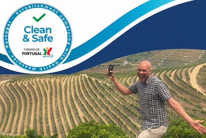 Douro Valley Premium Private - The Douro Valley viewpoints and the photo-ready Giant Stairs moment