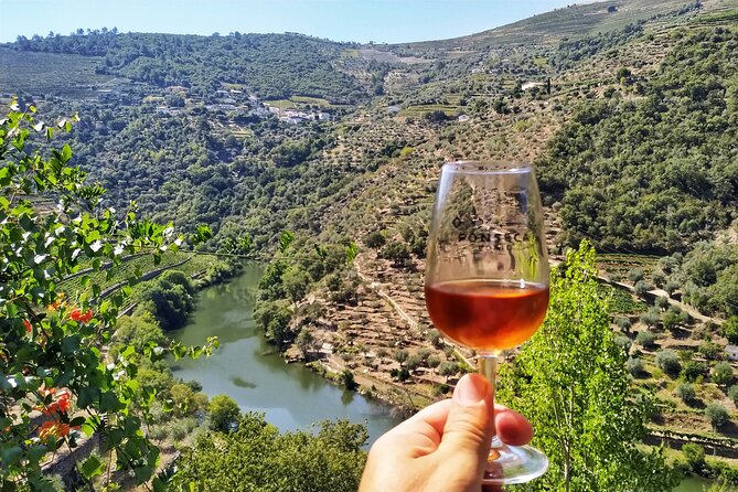 Douro Valley Prime Tour: Wine Tastings, Boat & Lunch from Porto - Pinhão and the blue-tile train station stop