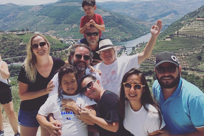Douro Valley Tour: Wine Tasting, Cruise and Lunch from Porto - Morning in Porto: Lapa Church meeting point and an easy start