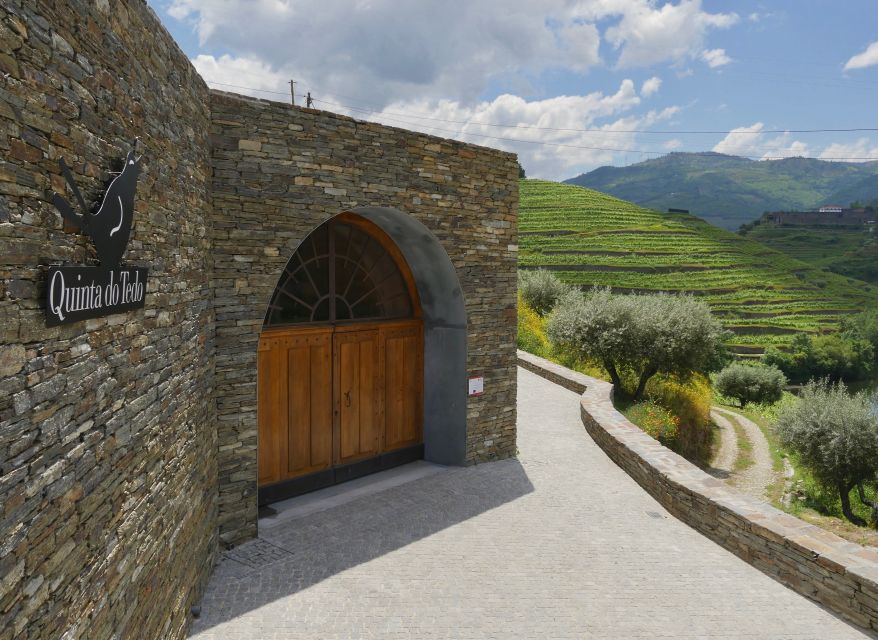 Douro Valley: Winery Tour at Quinta do Tedo and Tastings - Meeting point and scheduling, so you do not lose time