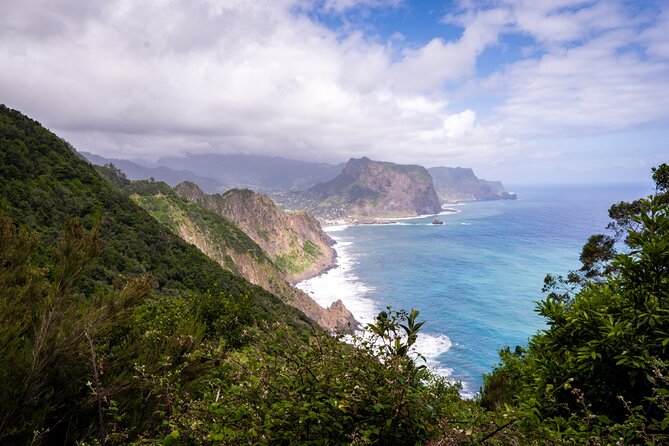 East of Madeira | Full Day 4x4 Tour - Santana A-Frame Houses and Quinta do Furao Lunch with an Incredible View