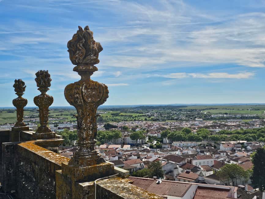 Évora (with Sé & Bones), Evoramonte & Arraiolos: From Lisbon - A One-Day Route That Actually Makes Sense From Lisbon