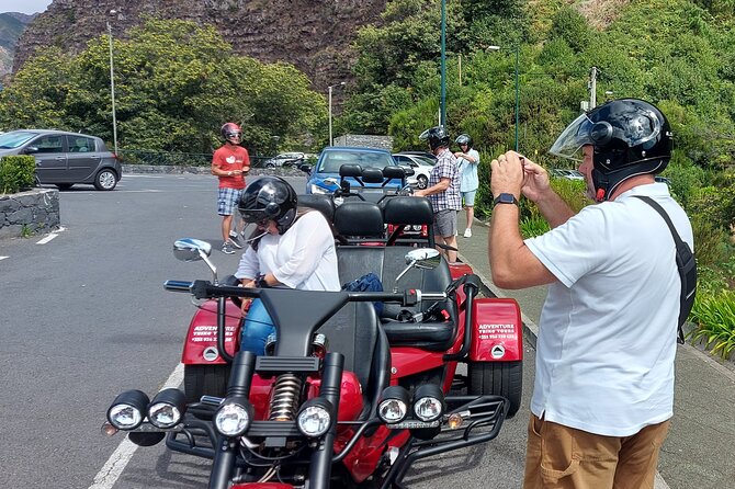 Experience Madeira Private Tour on a Trike - Câmara de Lobos: tight streets, viewpoint talk, and Madeira flavor