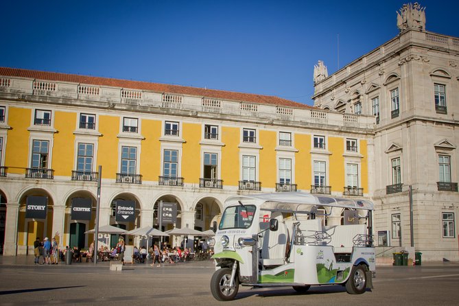 Explore Lisbon by Tuk Tuk: History and Viewpoints - Crossing the 25 de Abril Bridge to Belém