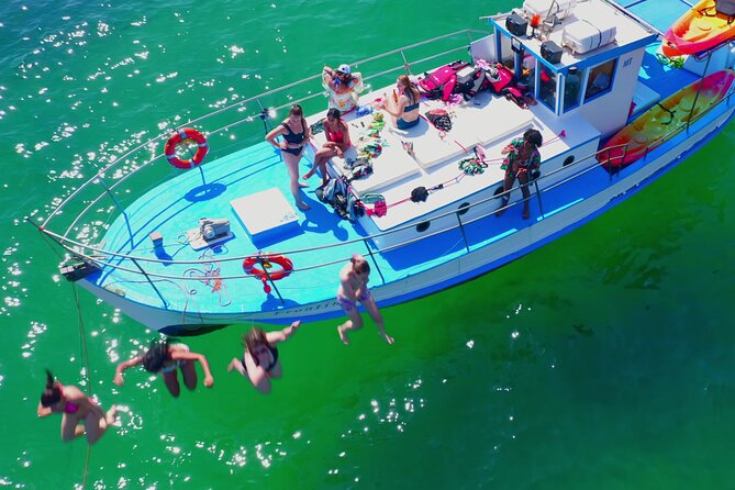 Explore Secret Caves and Beaches of Alvor - Boat & Kayak Tour - Alex and Fabio Set the Tone, and It Shows in the Safety