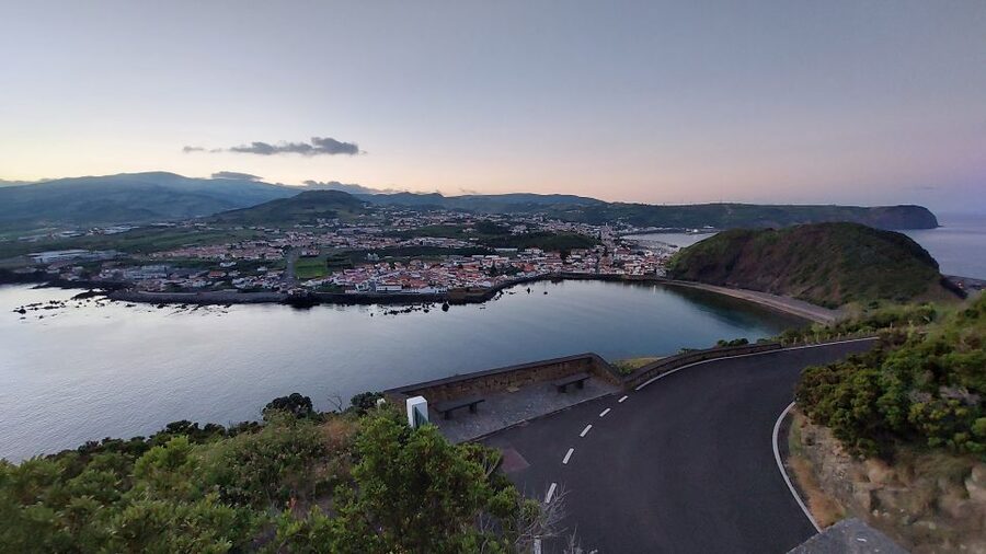 Faial Island Tour: Full Day with lunch - Caldeira and North Beach (Fajã): Windy, Scenic, and Photo-Friendly