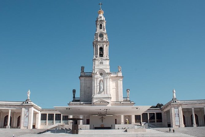 Faith and Heritage: Fátima, Batalha, Nazaré, Óbidos from Lisbon - Who this tour suits best, and who might feel unsatisfied
