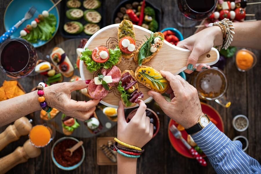 Faro City Portuguese Wine Tasting and Tapas Guided Tour - Tour Length and Timing: A Perfect “Night Meal” Option
