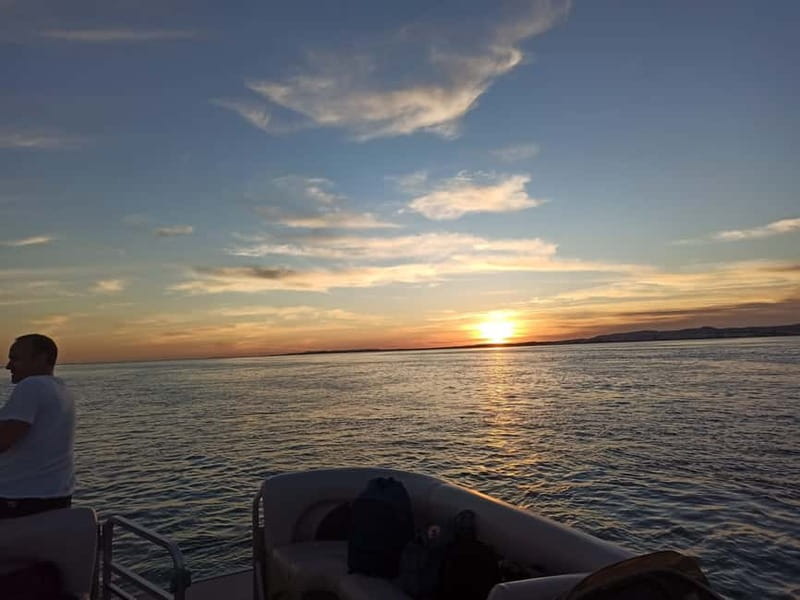 Faro: Sunset 1 hour Ria Formosa Boat Tour - The 1-Hour Catamaran Ride: What You Actually Do