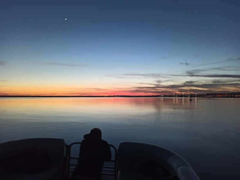 Faro: Sunset 1 hour Ria Formosa Boat Tour - Finding Islands 4 you and Your Red-Shirt Guide