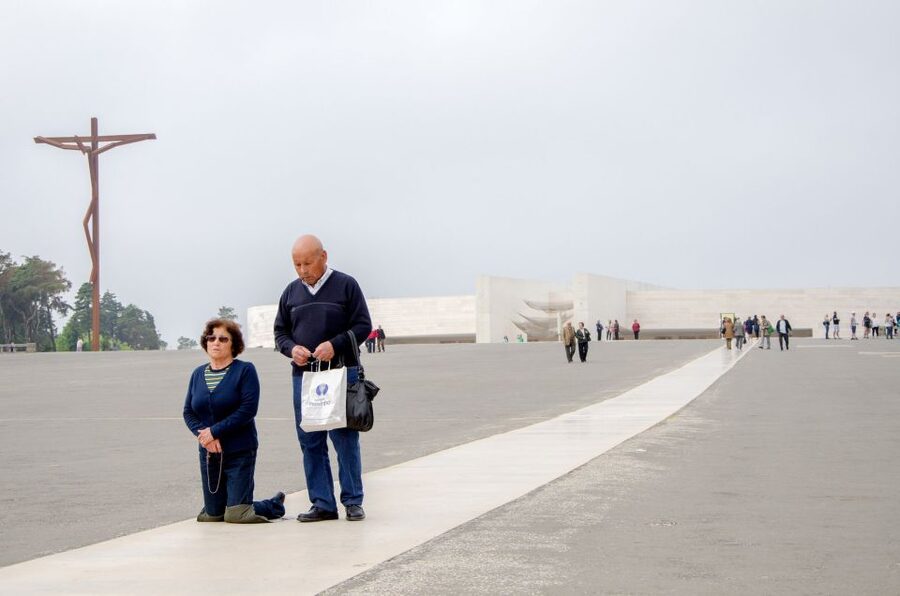 Fátima, Óbidos and the Atlantic Coast Day Tour from Lisbon - Who should book this tour, and who may prefer a different plan