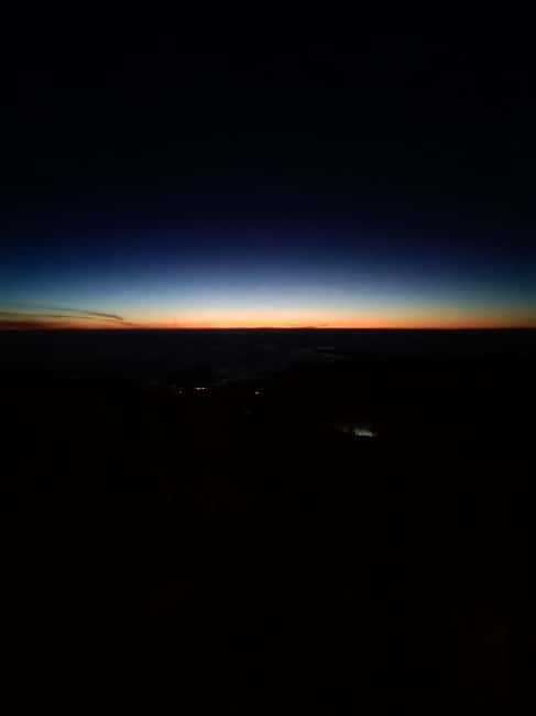 From 0 to 1818 meters to Pico do Arieiro Sunrise - The 3.5-hour flow on Pico do Arieiro: photo stop, free time, sunrise
