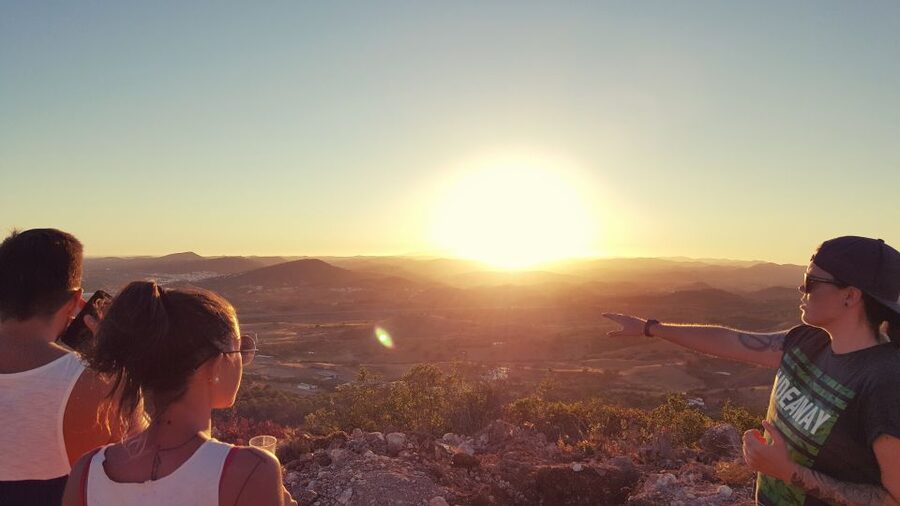 From Albufeira: Algarve Sunset Jeep Tour with Tastings - Nature stops you can smell: citrus leaves and local wildlife