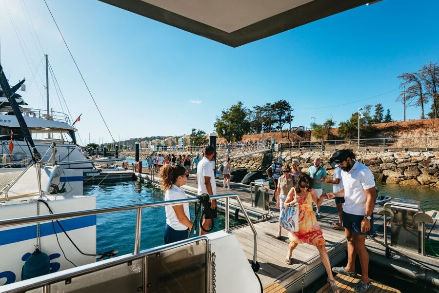 From Albufeira: Sunset Cruise and Beach BBQ with Open Bar - Beach BBQ on the Sand: What You Get and Why It Works