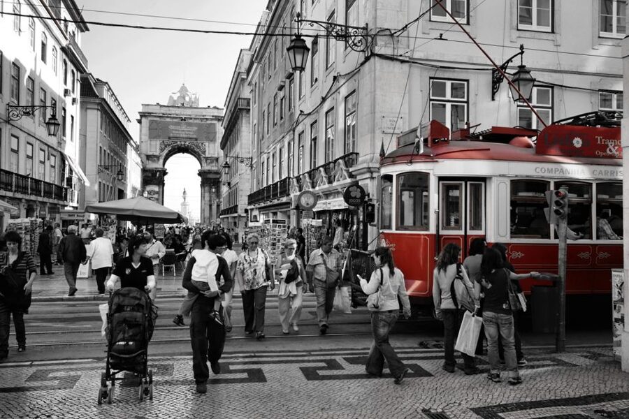 From Algarve: Lisbon City Tour with Shopping - Key highlights worth knowing before you go