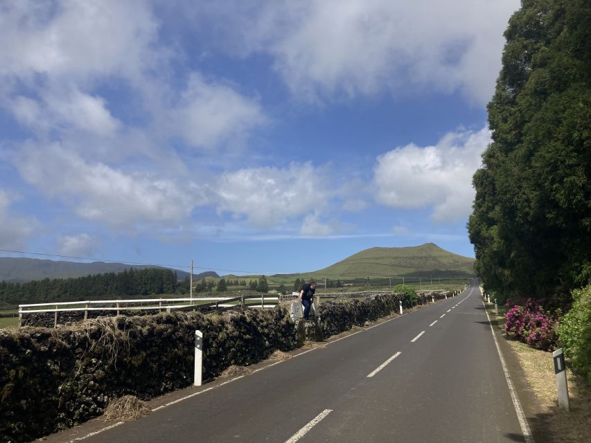 From Angra: Terceira Island Full-Day Tour - Northern coast drama at Biscoitos Natural Swimming Pools