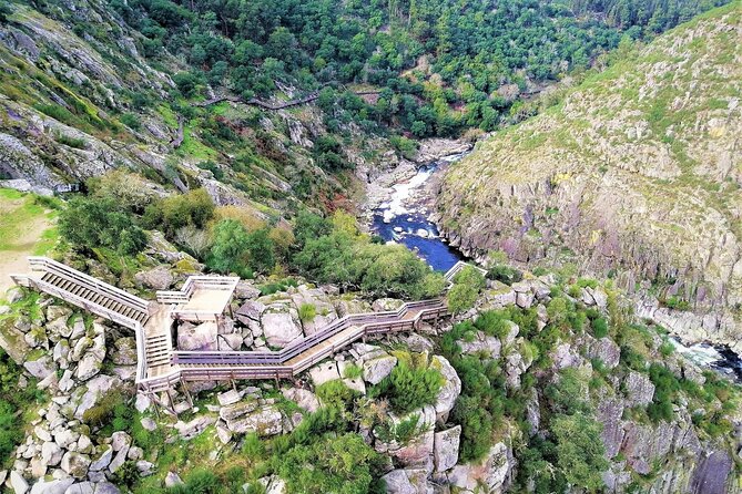 From Arouca: 516 Arouca Bridge & Paiva Walkway Tour - Crossing the 516 Arouca Suspension Bridge, without the crowd chaos