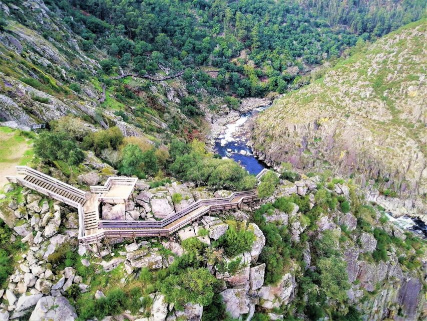 From Arouca: 516 Arouca Bridge & Paiva Walkway Tour - The guide factor: small-group energy and real place talk