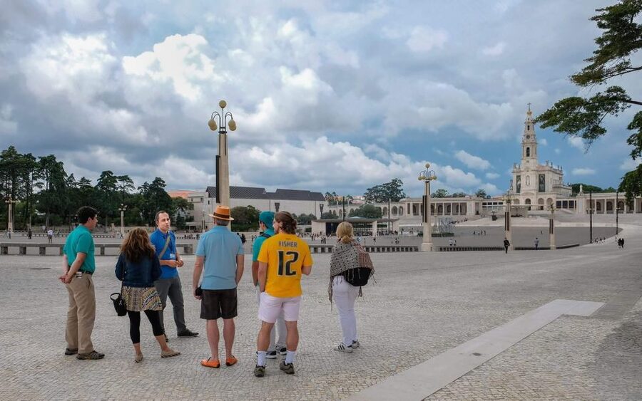 From Fatima: Private Fatima Tour with a Local Guide - Modern Faith Landmarks: The Basilica of the Most Holy Trinity