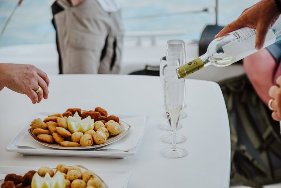 From Funchal: Cabo Girao Sunset Cruise on Luxury Catamaran - Should You Book This Cabo Girão Sunset Cruise?