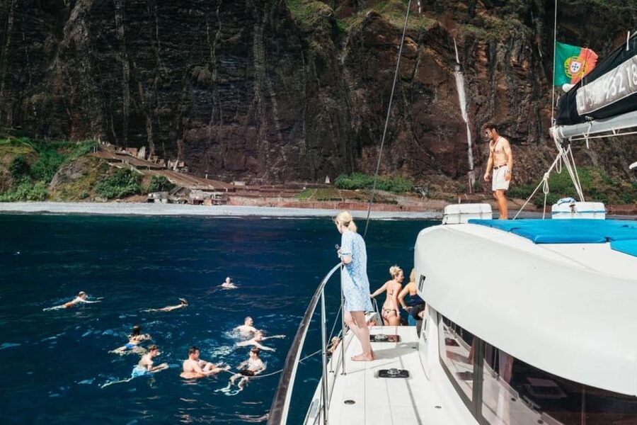 From Funchal: Cabo Girao Sunset Cruise on Luxury Catamaran - Wildlife Chances in the Atlantic, and How to Enjoy Them Without Stress