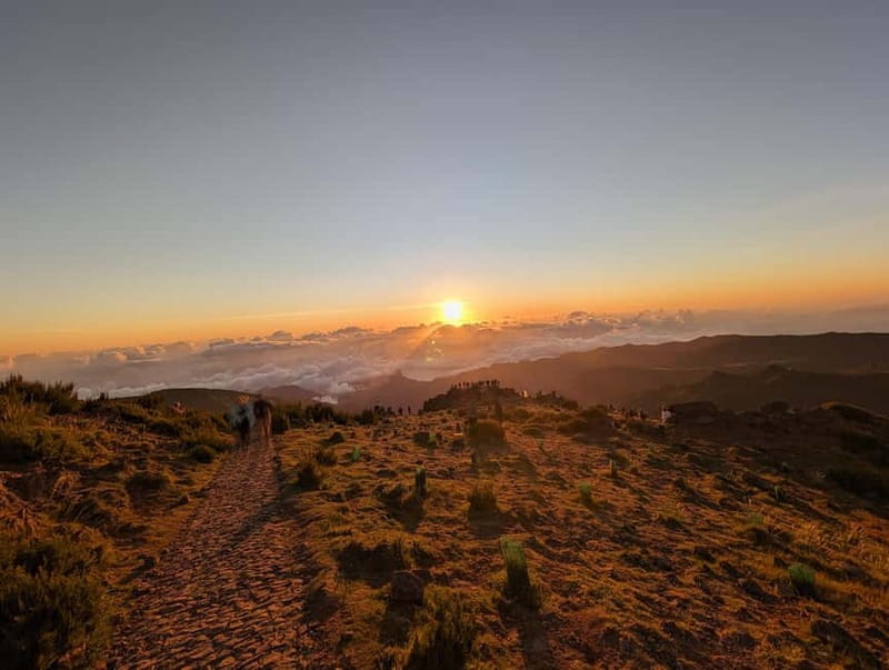 From Funchal: Pico Arieiro Sunrise with Optional Breakfast - When clouds block Pico do Arieiro, the tour swaps the sunrise spot