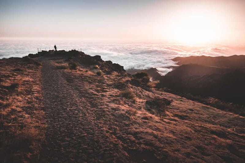 From Funchal: Pico Arieiro Sunrise with Optional Breakfast - Monday and the breakfast question: lower cost, different inclusions