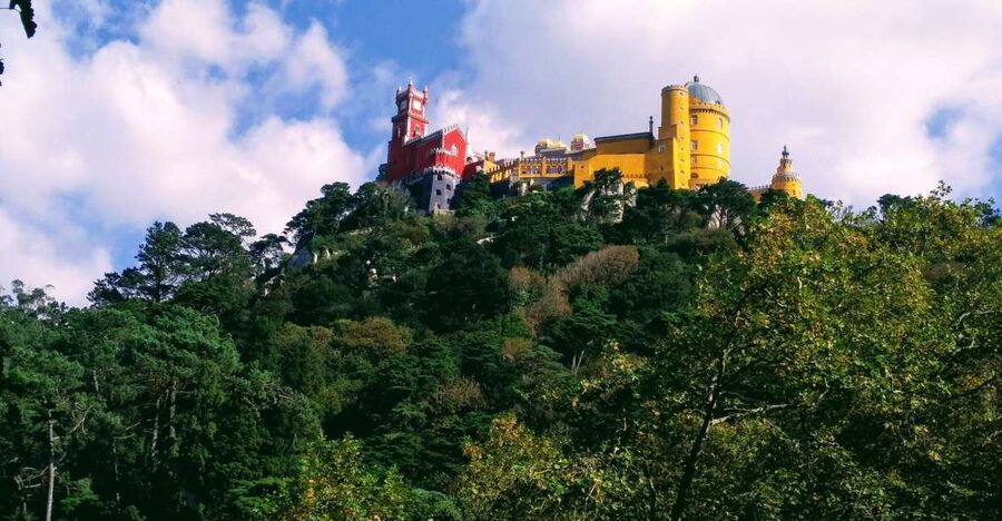From Lisbon: Fátima and Sintra Private Tour - Your day at a glance: how the timing really feels