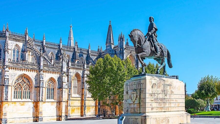 From Lisbon: Fatima, Batalha, Nazare, Obidos - Small Group - Key Points That Make This Tour Worth Your Day