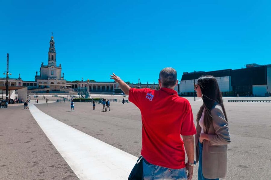 From Lisbon: Fátima, Nazaré & Sintra – 3 Cities Guided Tour - FAQ